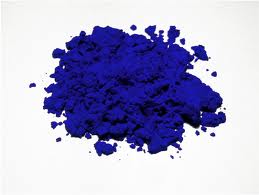 blu klein polvere