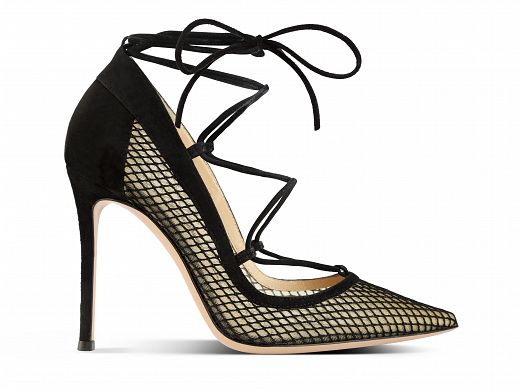 Gianvito-Rossi-FW-15-16_Mesh-pump-with-cross-over-suede-lacing