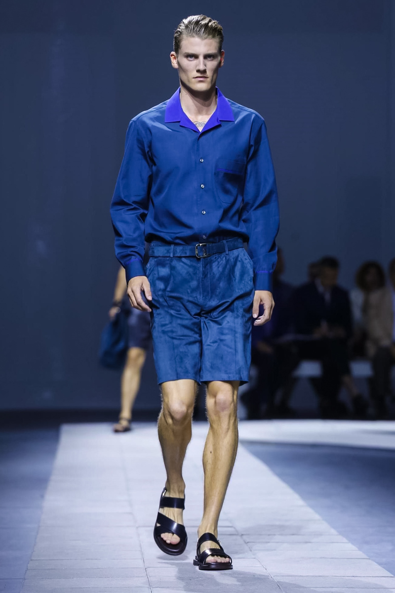 Brioni Fashion Show, Menswear Collection Spring Summer 2016 in Milan