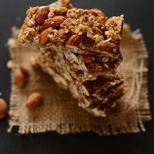RICETTA – Barrette ai cereali e frutta secca